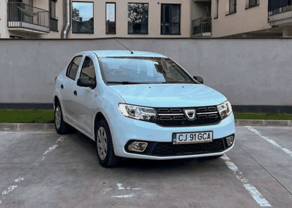Dacia Logan sau Similar