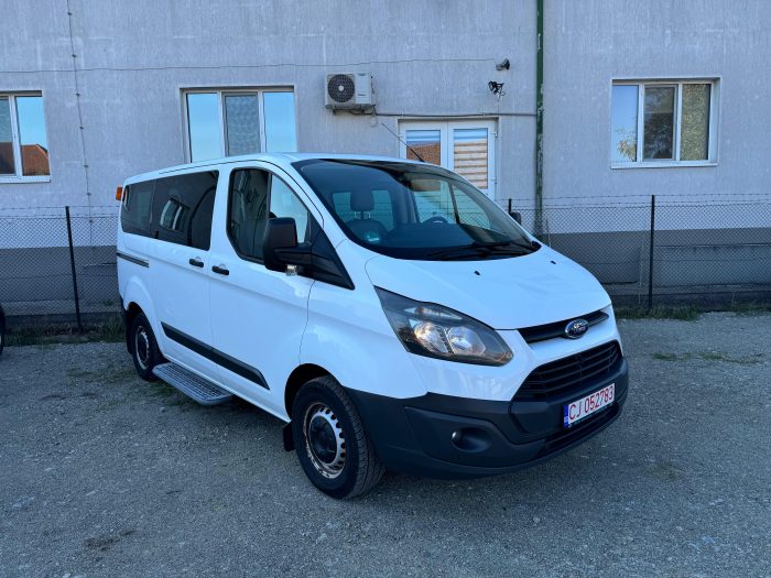 Ford Transit Custom 8+1