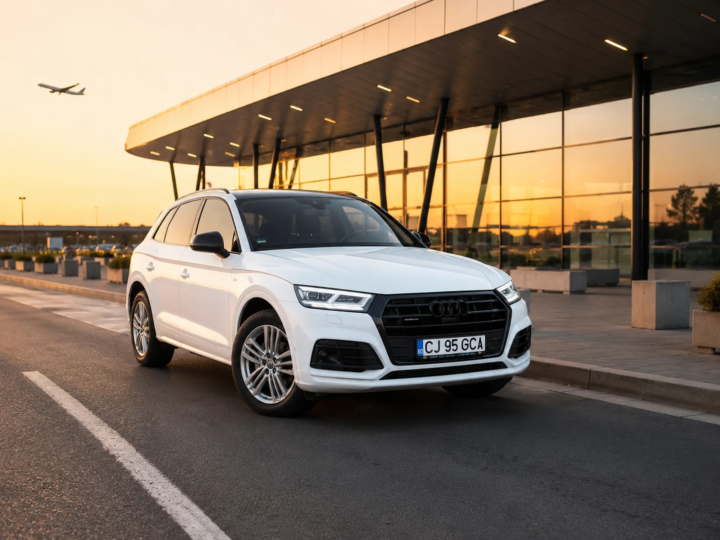 Audi Q5 din flota GCA la aeroportul din Cluj